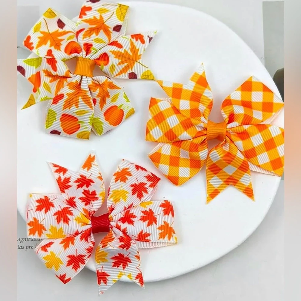 NWT Thanksgiving Bow Hair Clips Fall Maple Leaf Hair Bows 4Pcs